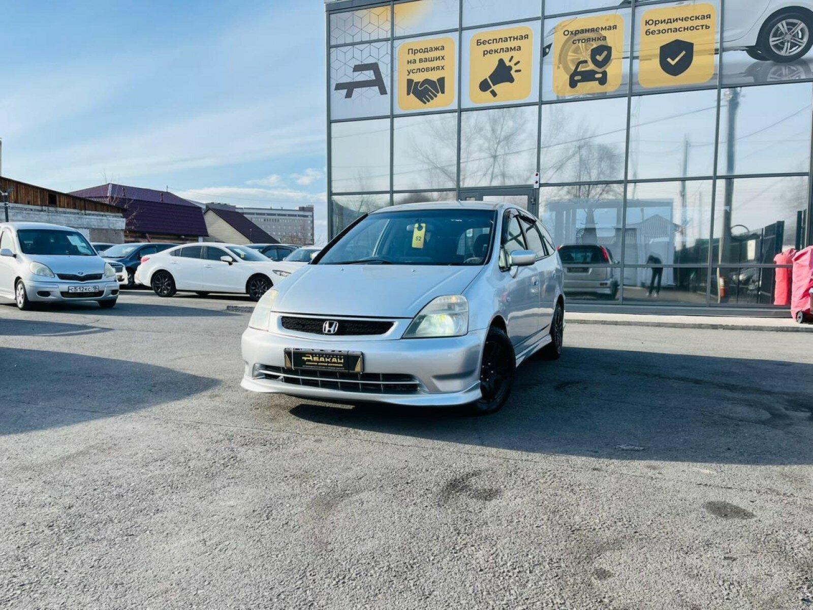 Honda Stream — фото 1
